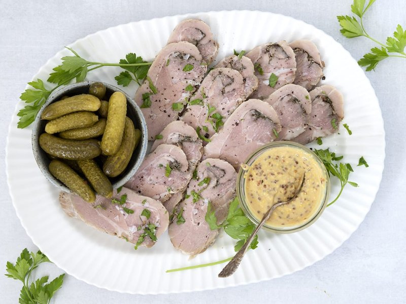 Rullepølse - Hjemmelavet rullepølse er virkelig lækkert og så er der tilmed den fordel at ...