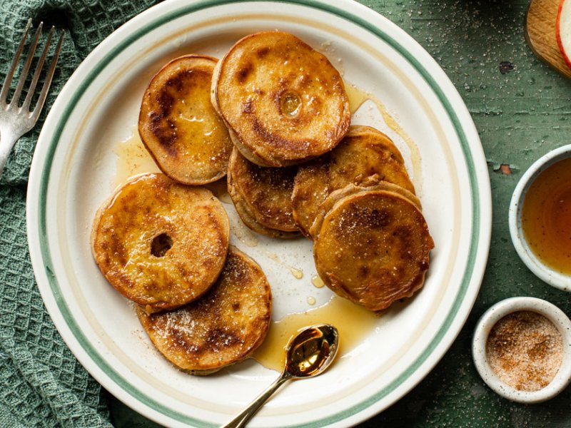 Æblepandekager - Æblepandekager er lidt ekstra luksus fx på weekendmorgener eller som hyggemad...