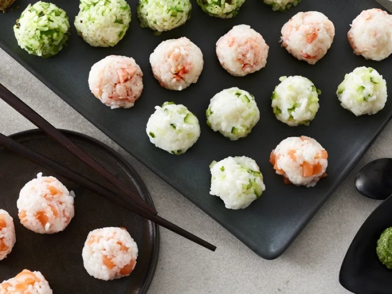 Sushi kugler - Sushi kugler er en handy lille sag, der fungerer rigtig godt som hverdagssush...